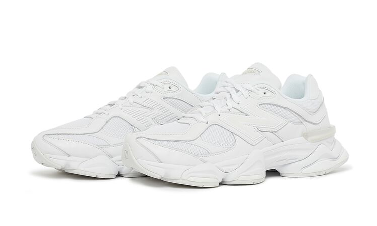 New Balance 9060 Triple White – Produktansicht 2